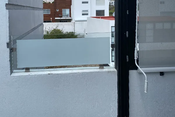 Barandal de aluminio arquitectónico diseño 12