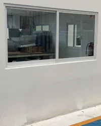Ventana de aluminio para oficina o bodega