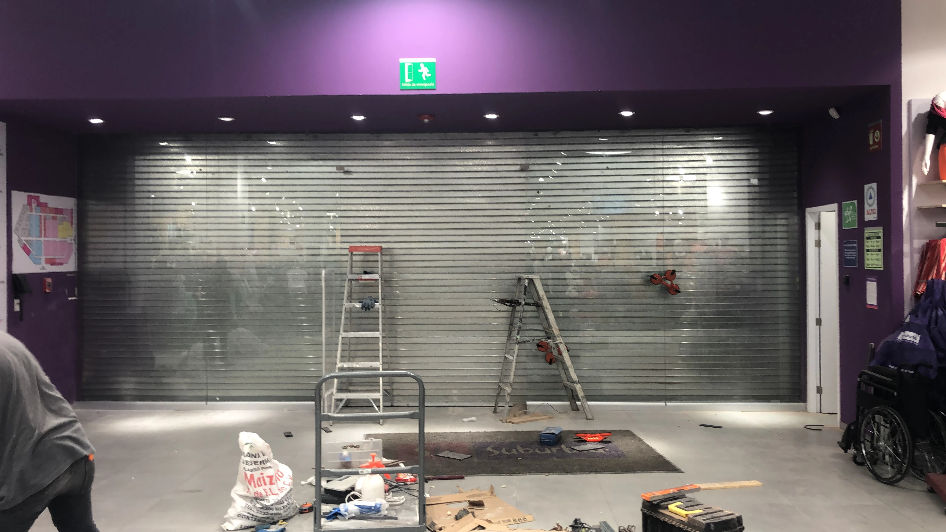 Fachadas integrales en tienda departamental